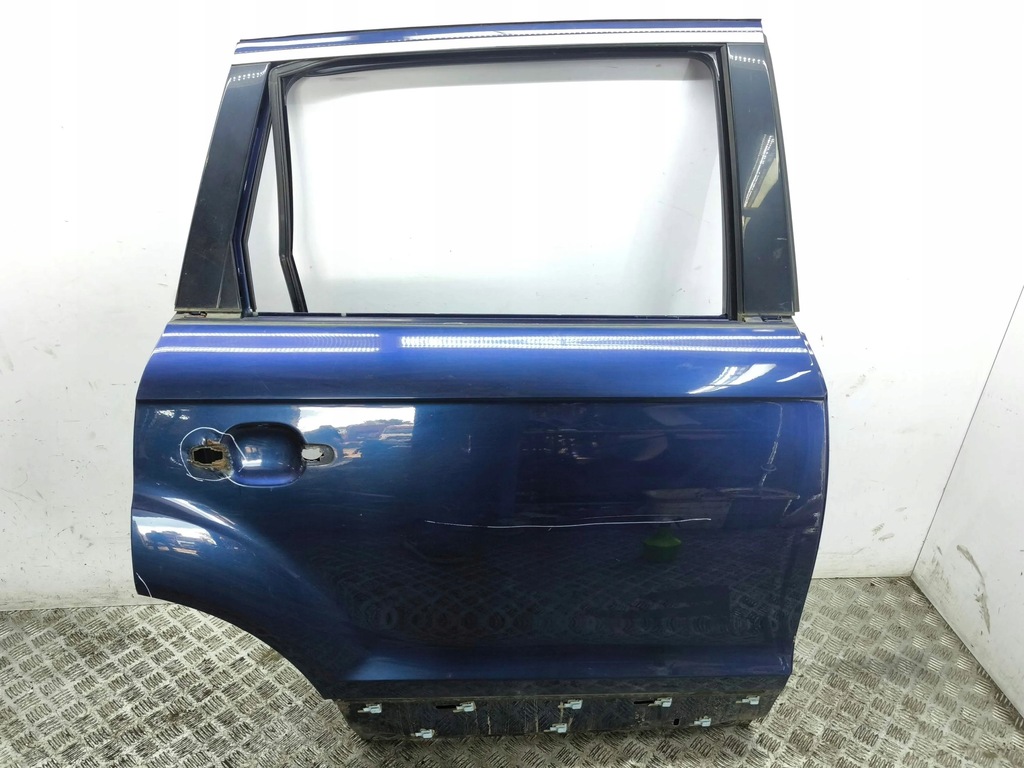 фото №1, Audi q7 4l 2008 правая сторона дверь задние