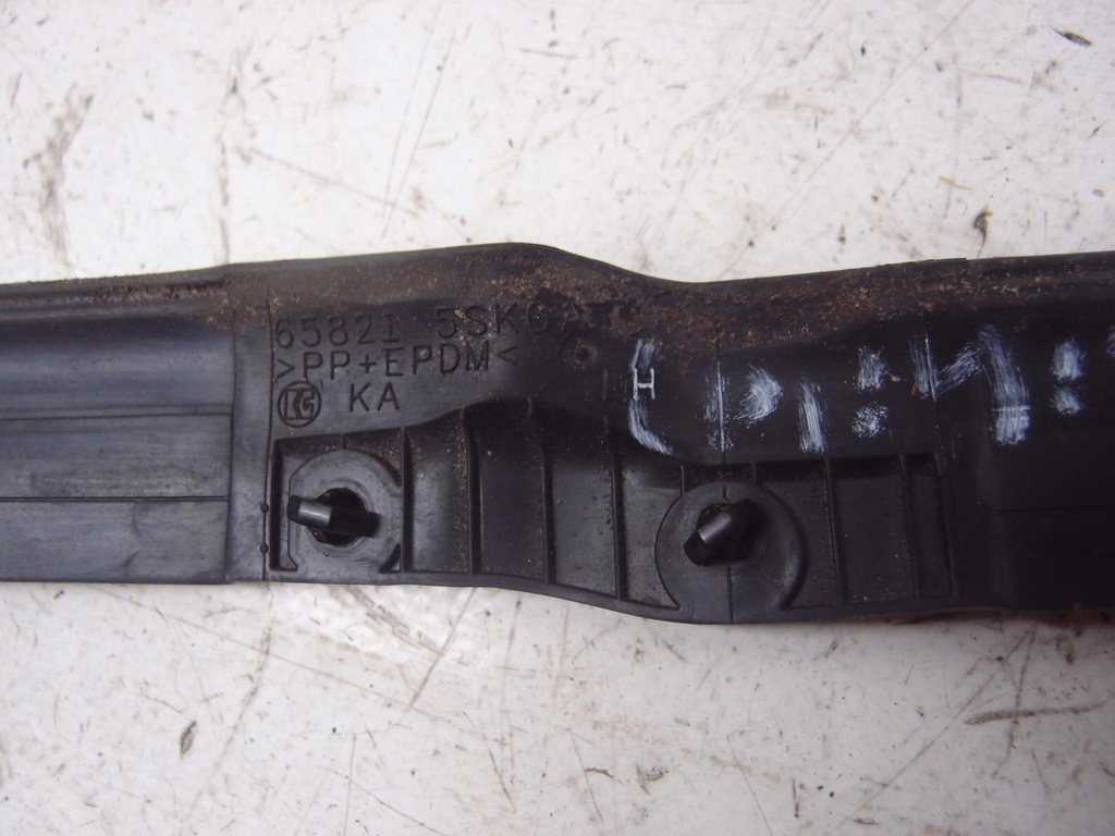 фото №9, Прокладка капот nissan leaf ii 658215sk0