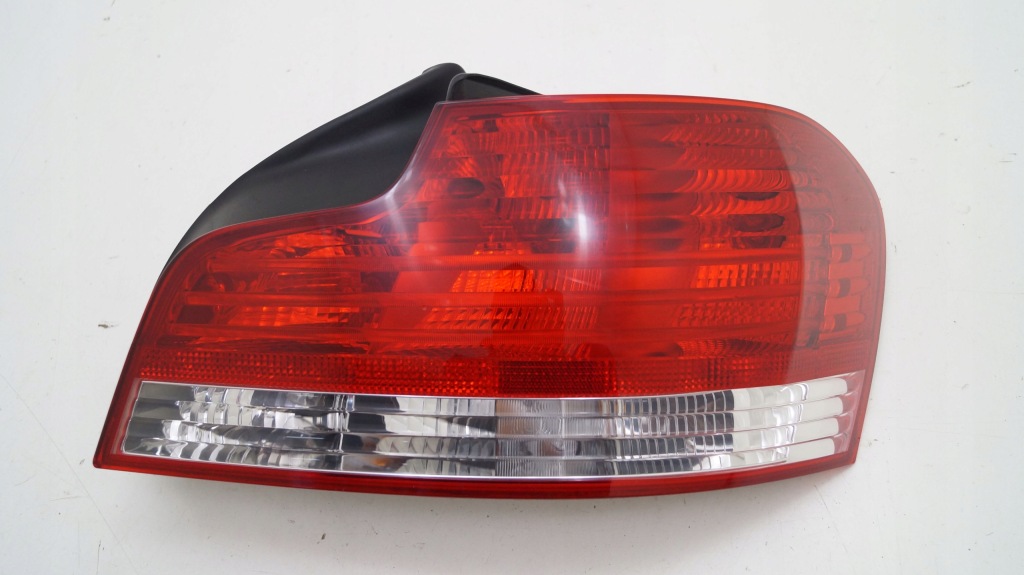 фото №1, Bmw 1 coupe e88 e82 задняя задняя правая лампа