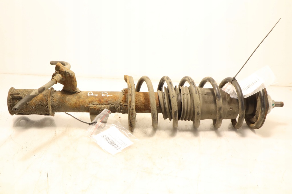 фото №1, Амортизационная стойка правый перед nissan micra iv k13 1.2