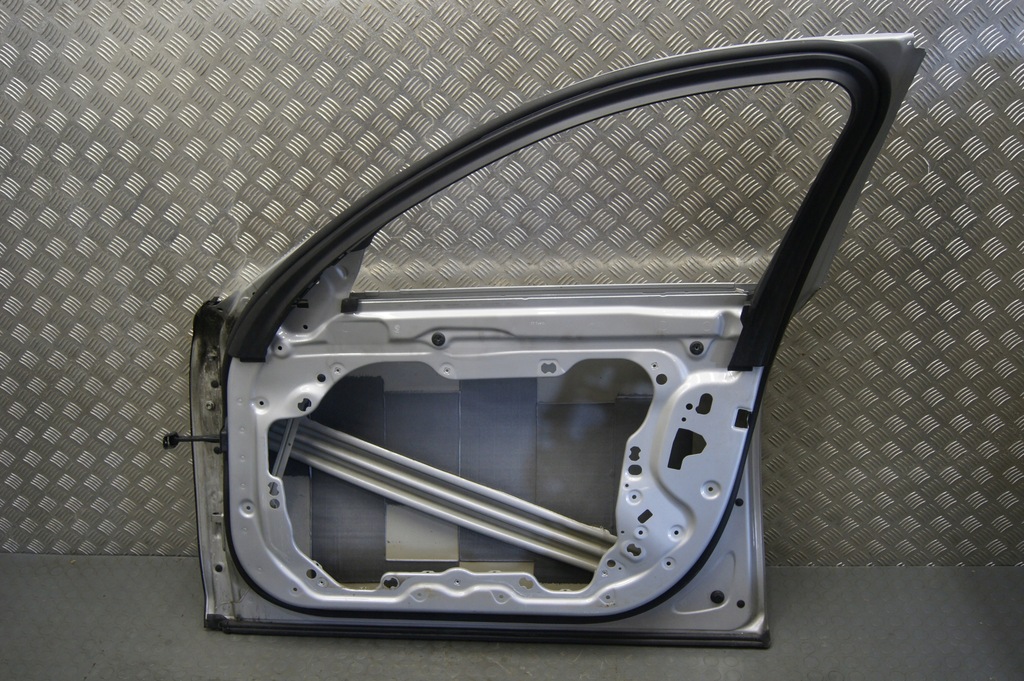 фото №6, Bmw 7 g11 двері праве передні a83