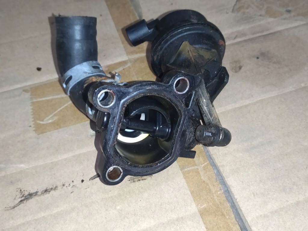 фото №4, Клапан wody - audi v6 3.0 tdi cla - 059121737