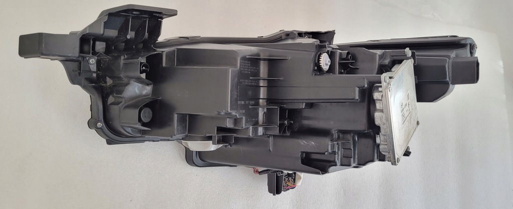 фото №13, Лампа правая перед преобразователь mazda 3 iv bp 2019- full led 9 pin