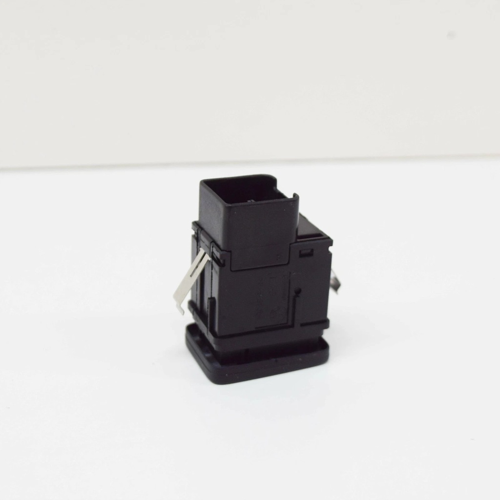 фото №3, Vw passat cc 357 ручной тормоз парковочный switch button 3c0927225creh