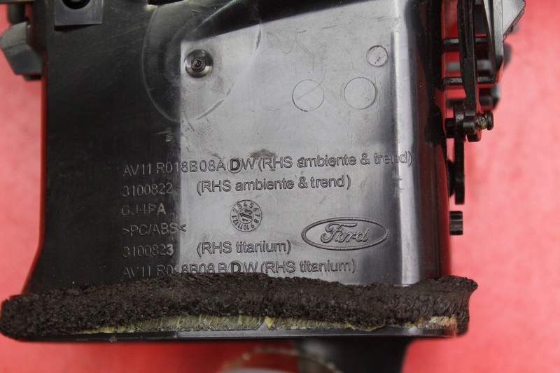 фото №6, Решітка обдув ліва av11-r018b08a-dw ford b-max 08-17