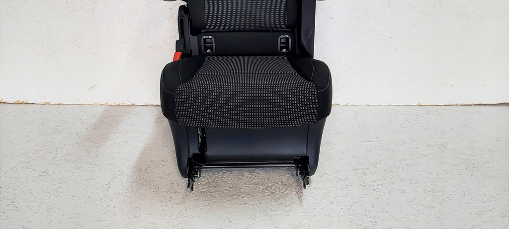 фото №8, Mercedes w447 lift v-klasa сиденье съемный задний isofix подлокотники