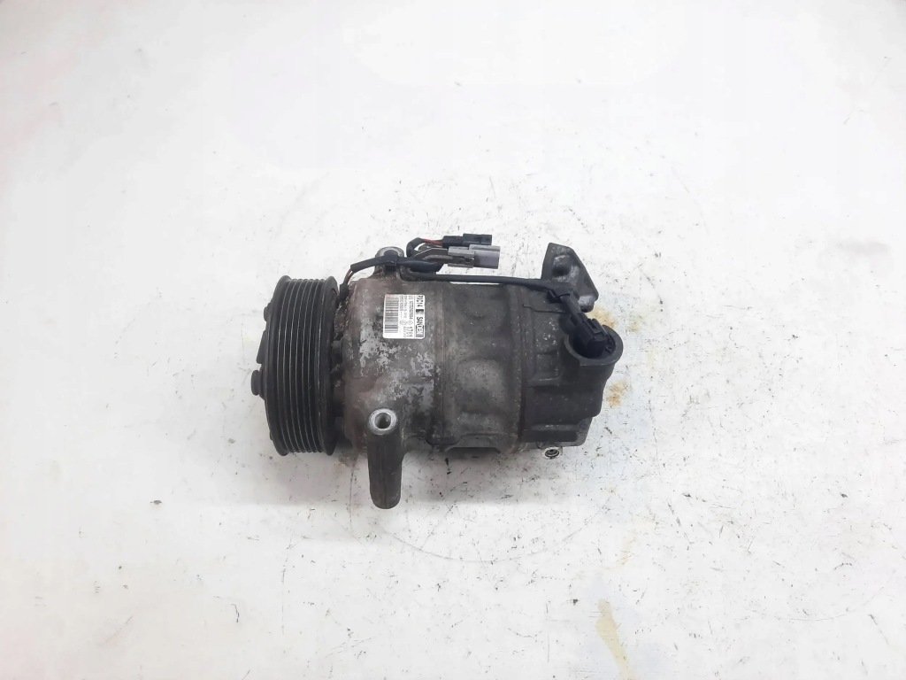 фото №1, Компрессор компрессор кондиционера renault kadjar 1.6 dci 926001268r