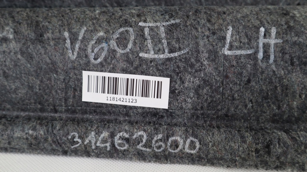 фото №8, Volvo v60 ii обшивка багажника лівий 31462600