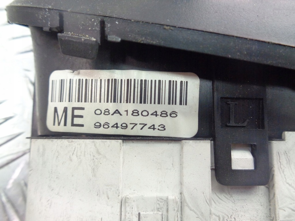 фото №3, Дисплей радио chevrolet spark 96497743