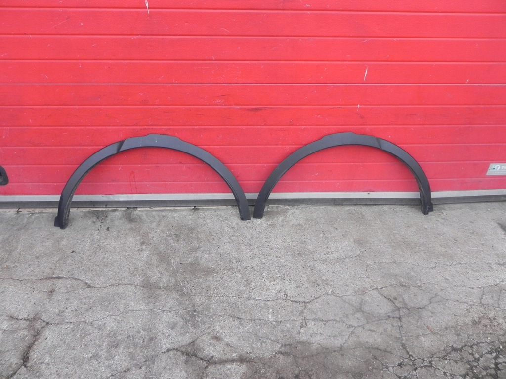 фото №1, Молдинг накладка крыла задняя discovery sport правая