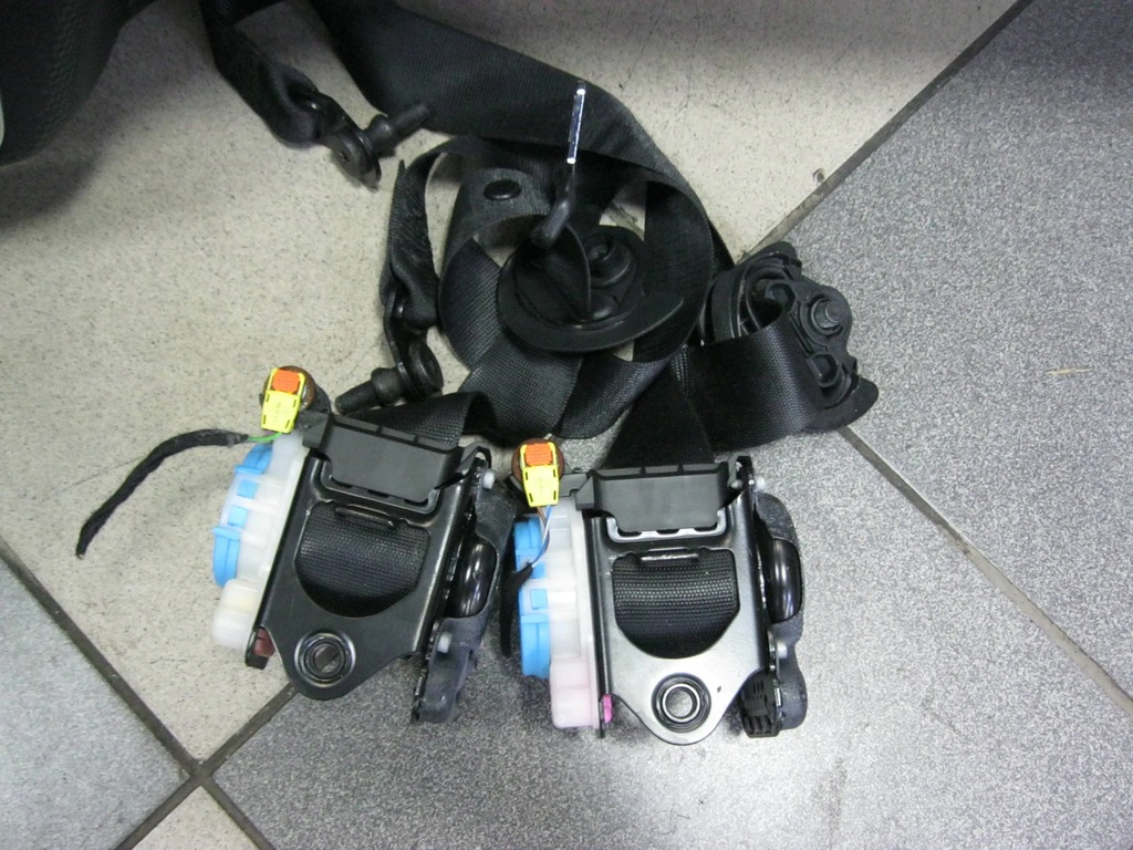 фото №8, Панель приладів консоль подушка безпеки mercedes a-klasa w176