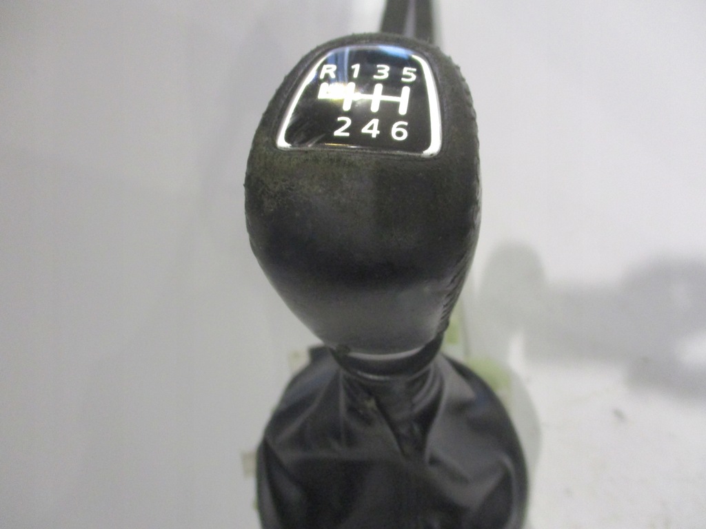 фото №7, Домкрат выборщик передач механическая коробка передач 6b mitsubishi asx i 1.8 did