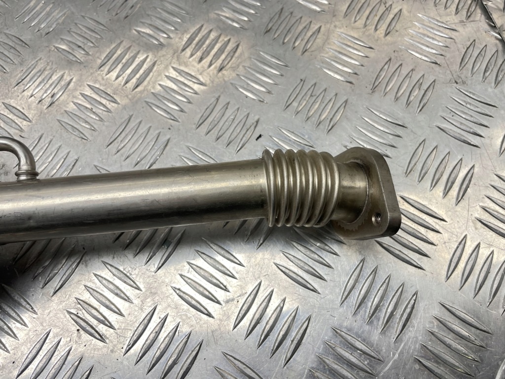 Bmw g30 g31 радиатор выхлопных газов egr 8576473 Цена