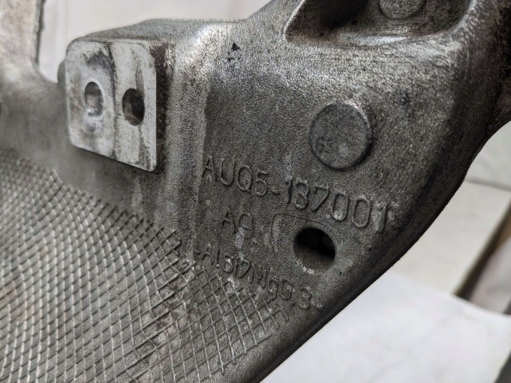 Подрамник подрамник передок  8r0399315j audi q5 3.0 tfsi рестайлинг  12- Киев