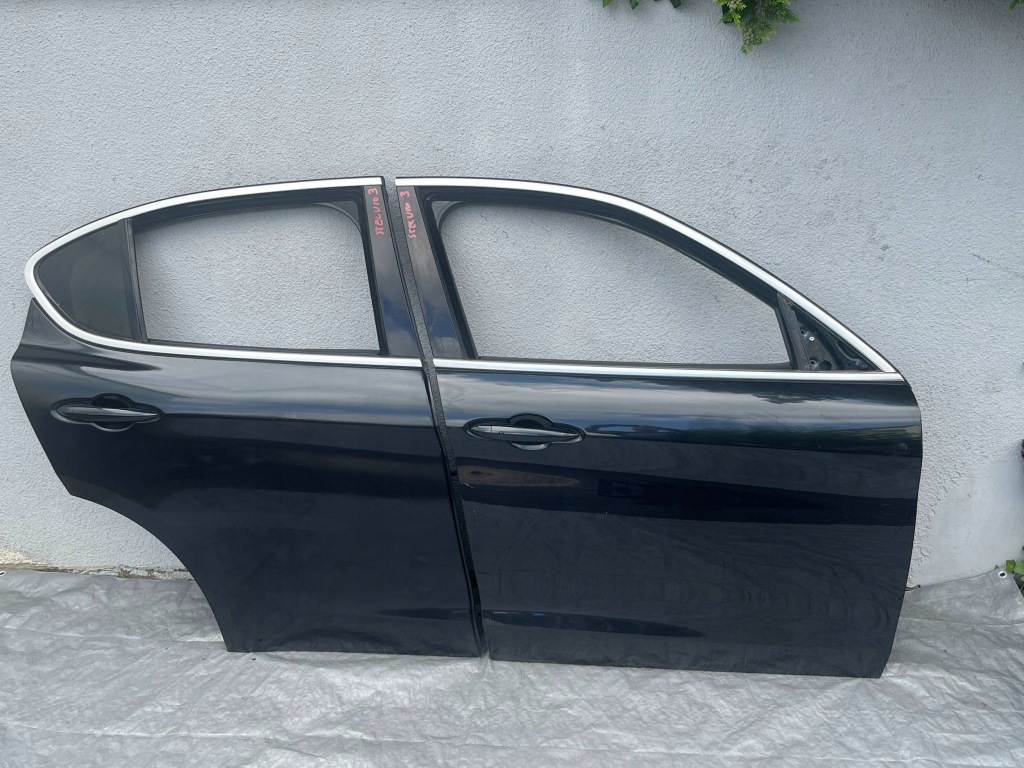 фото №4, Alfa romeo stelvio дверь правое передний задние комплект 2017-