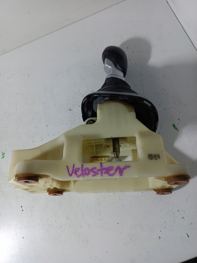 фото №6, Ручка чехол переключения передач оригинальная europa 1.6b hyundai veloster