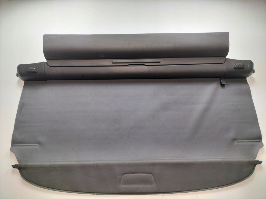 Купить Volvo v50 o4-07 шторка багажника версия дорестайлинг