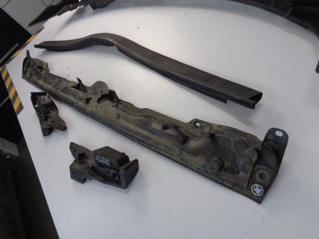 фото №4, Жабо комплект renault megane iv hb 2018 rok