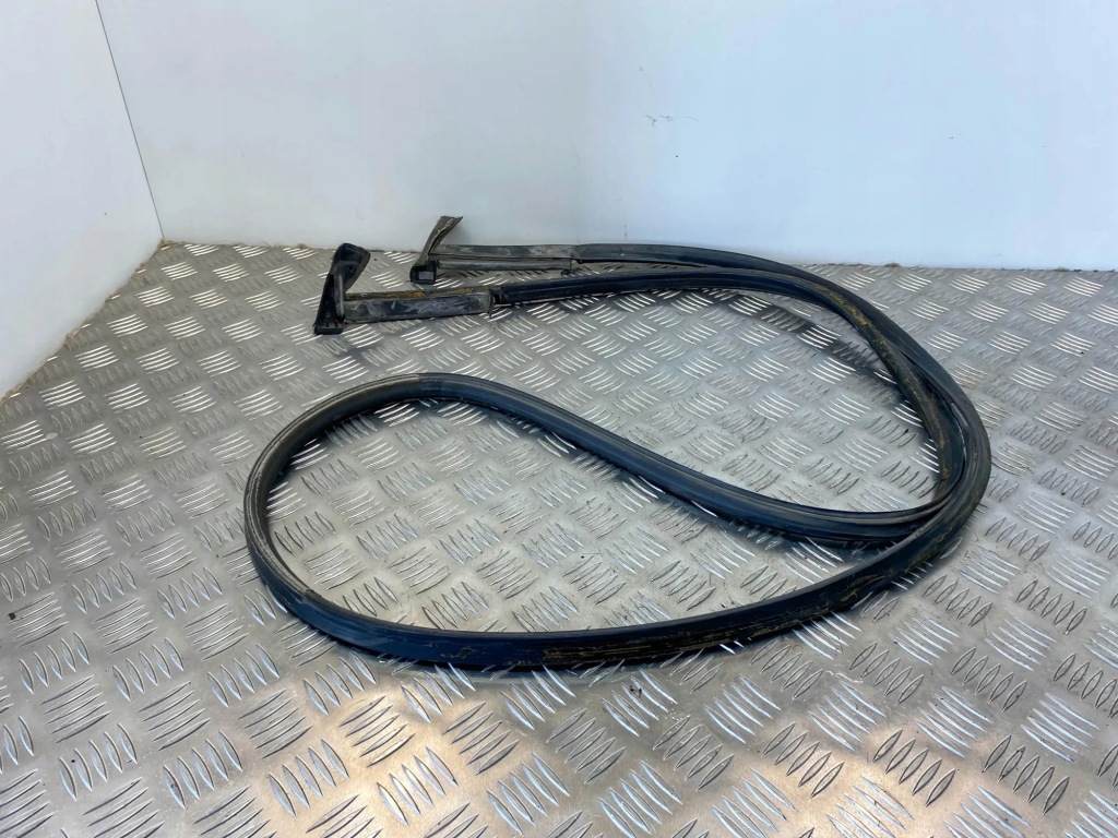 Купити Частини кузов mercedes-benz sl r129 a1297501598 5.0l бензиновий