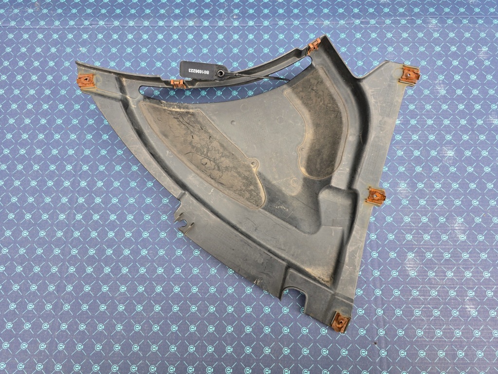 Купить Подкрылок правое bmw f20 f21 7241848 оригинал