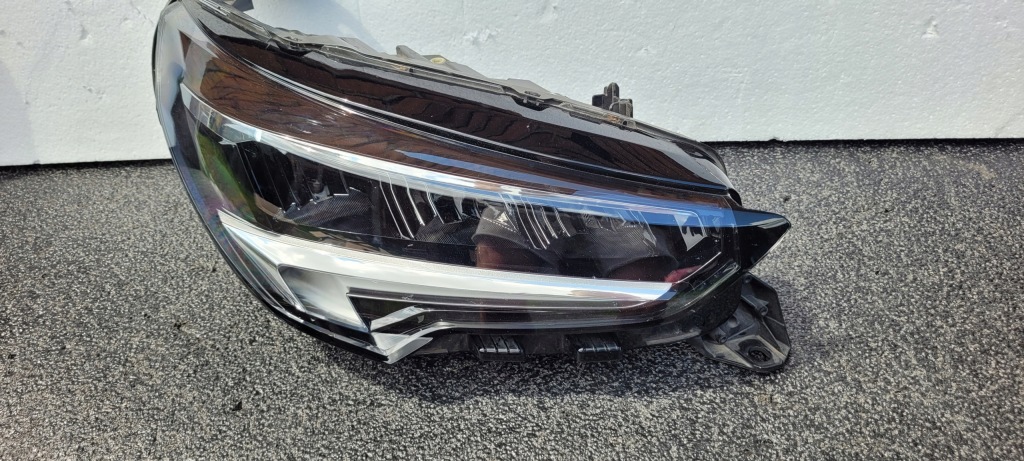фото №1, Лампа передня права opel corsa f 19-22rok full led 39162654 354261827