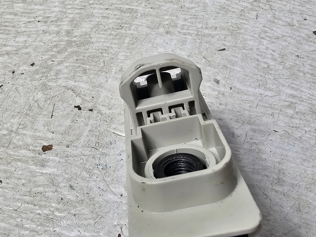 фото №15, Mazda cx5 ii 17- регулювання ременів безпеки 1092033 usa