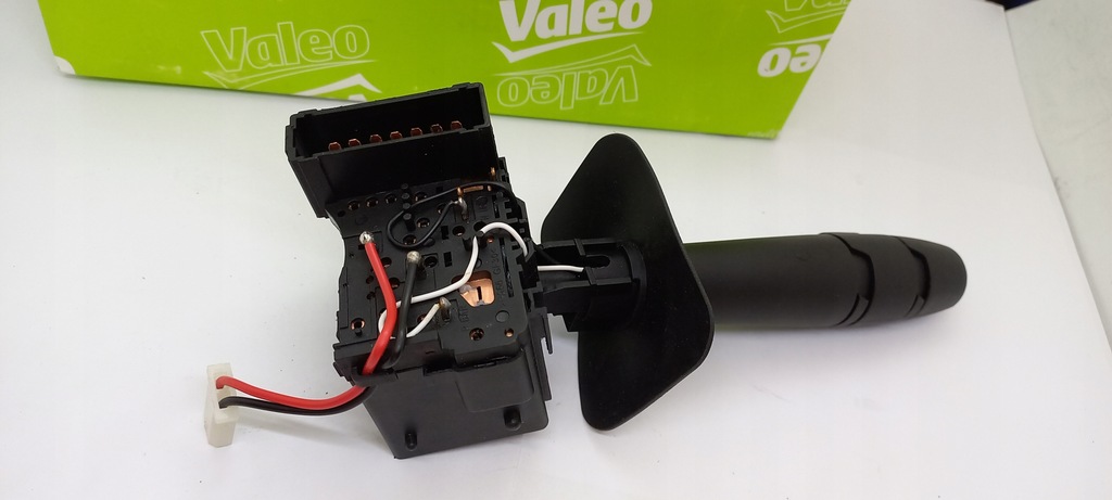 фото №13, Valeo 251562 переключатель колонки рулевого