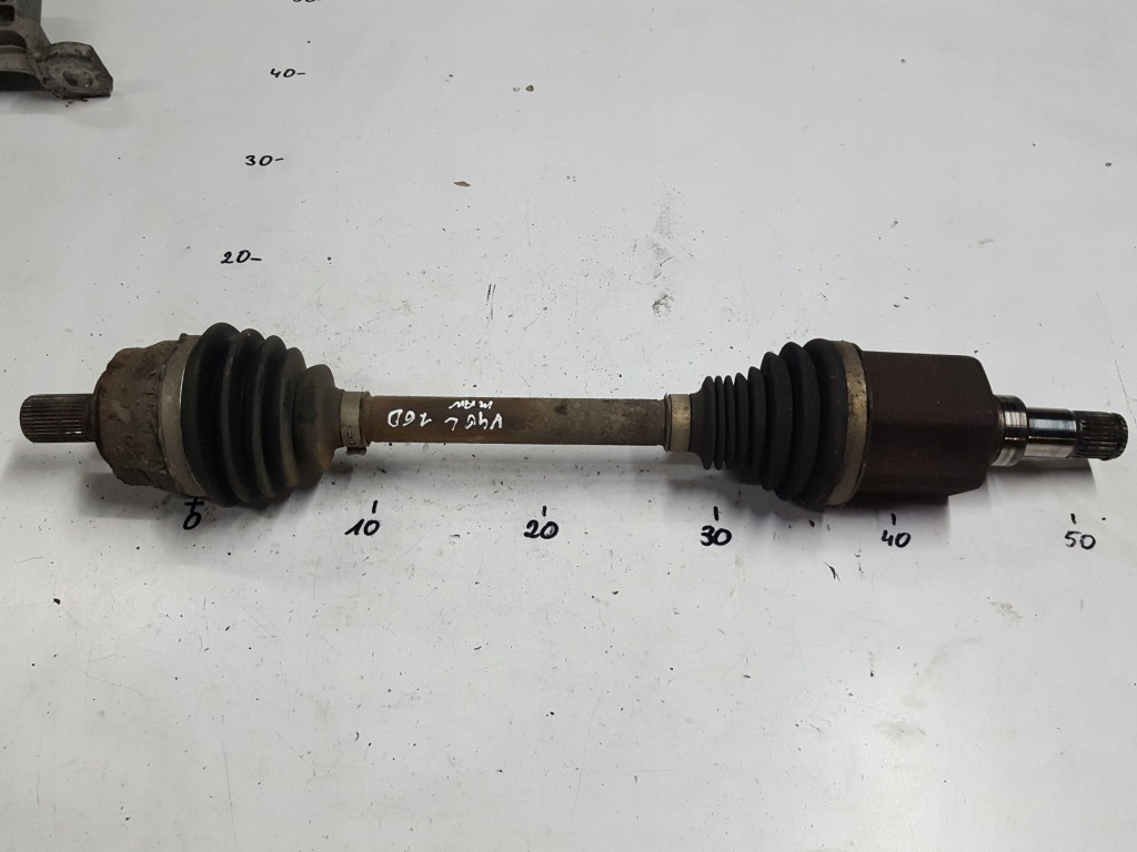 Купити Volvo v40 2 2 12-16r 1.6 d2 привідний вал ліва перед механічна коробка передач