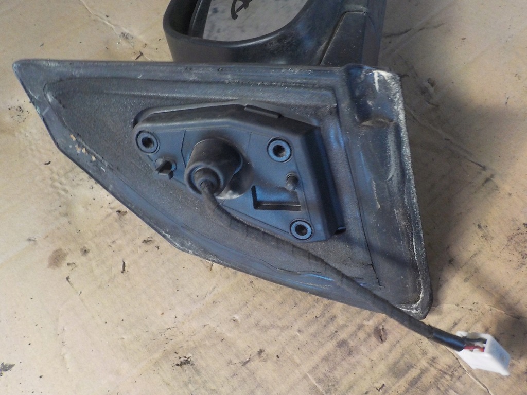 фото №6, Toyota corolla 2.0d зеркало правое