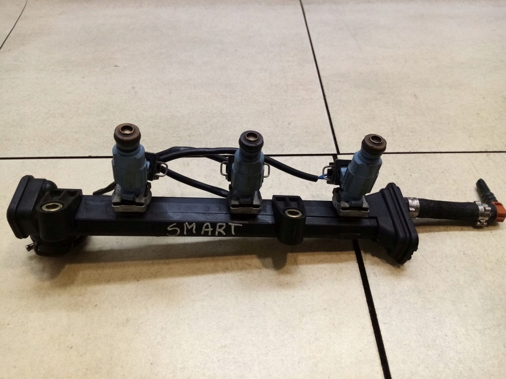 фото №1, Молдинг упорскування smart fortwo w450 0.6