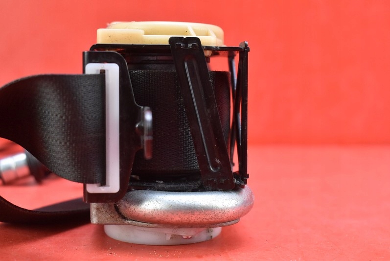 фото №7, Pas безопасности правый перед eu tki-ah2-eg535 nissan micra k13 10-13