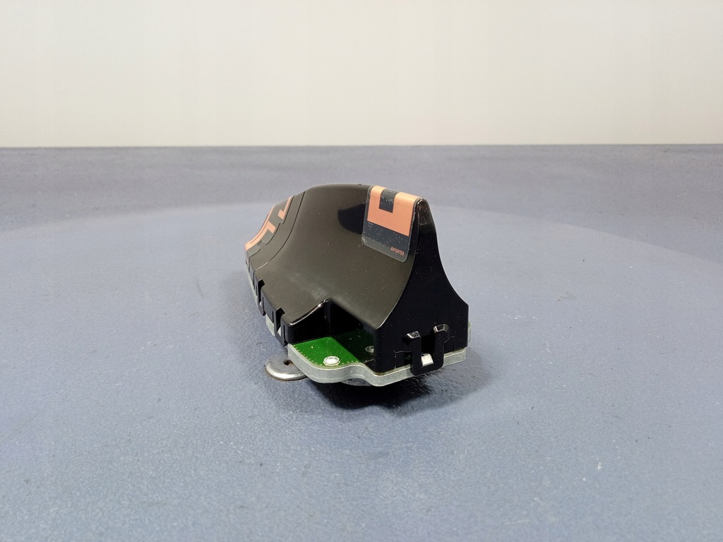 фото №8, Bmw 7 g11 g12 g30 антенна кровельная плавник 9303037