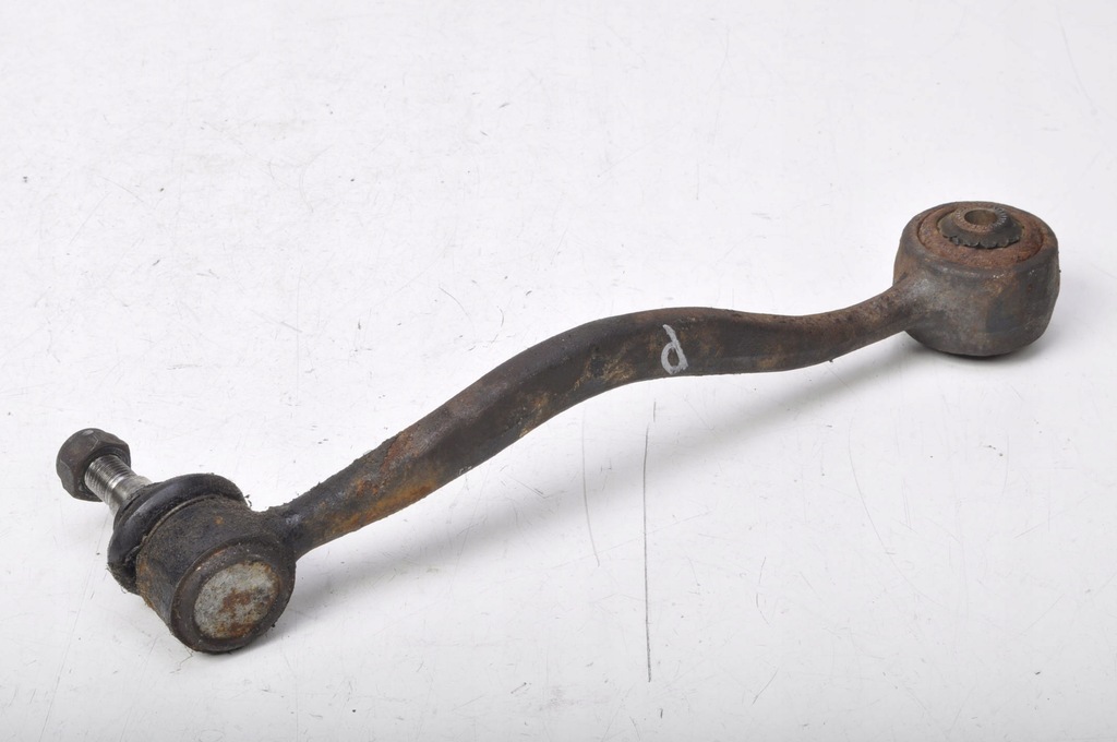 фото №1, Bmw e24 3.5 важіль правий перед