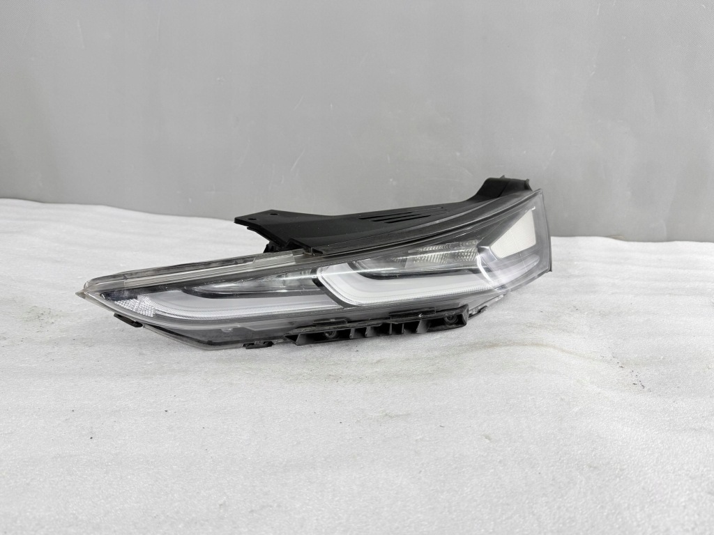 Купить Led передний левый hyundai santa fe 92207-s