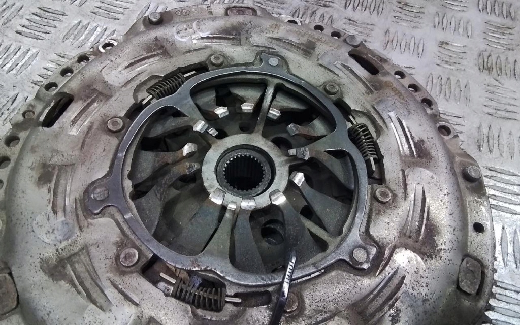 фото №6, Двухмассовый маховик 06j105266b 1.8 tsi tfs vw passat cc