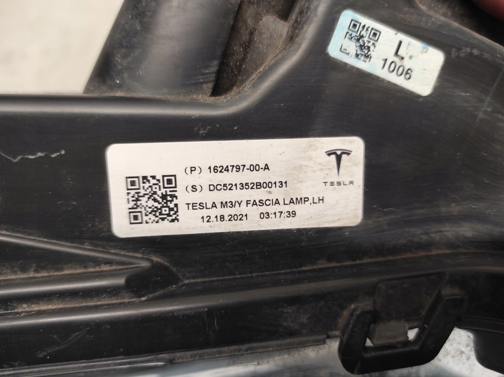 Tesla model 3 i y противотуманная фара левый перед 1624797-00-a Киев