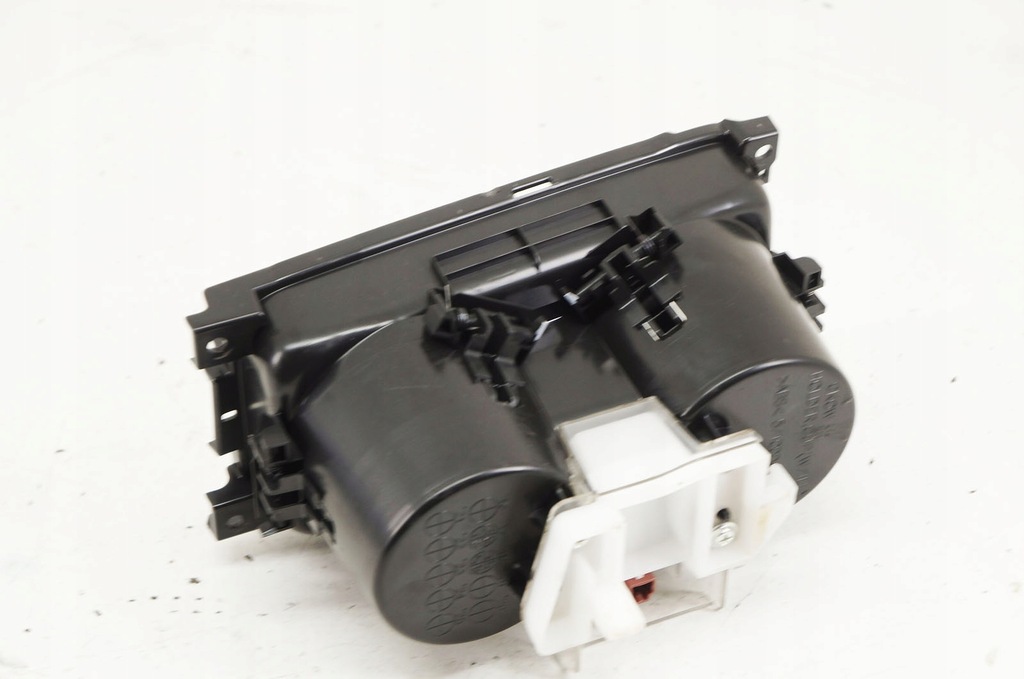 фото №5, Hj154 mitsubishi eclipse cross кронштейн na напої