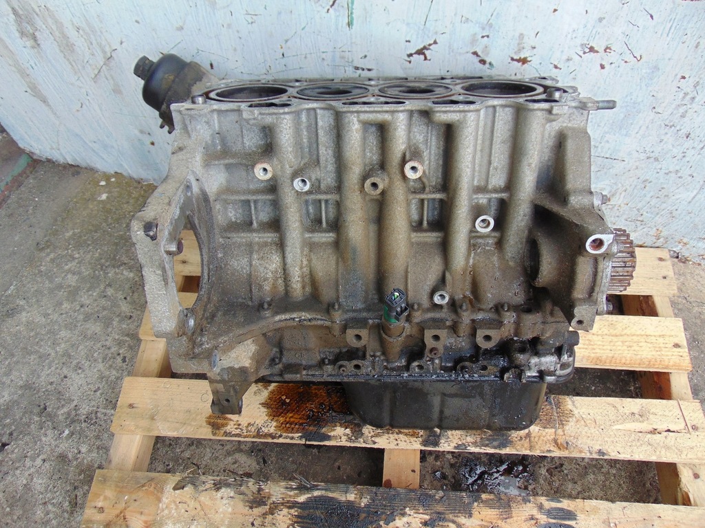 фото №10, Блок двигателя wał поршни citroen c3 1.4 8hz 10fdax