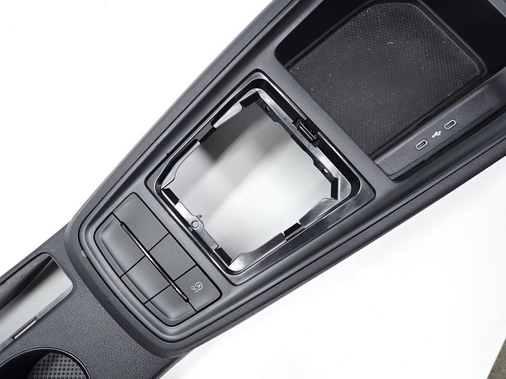 фото №8, Туннель подлокотник панель рамка usb europa 655863241n skoda scala 24r