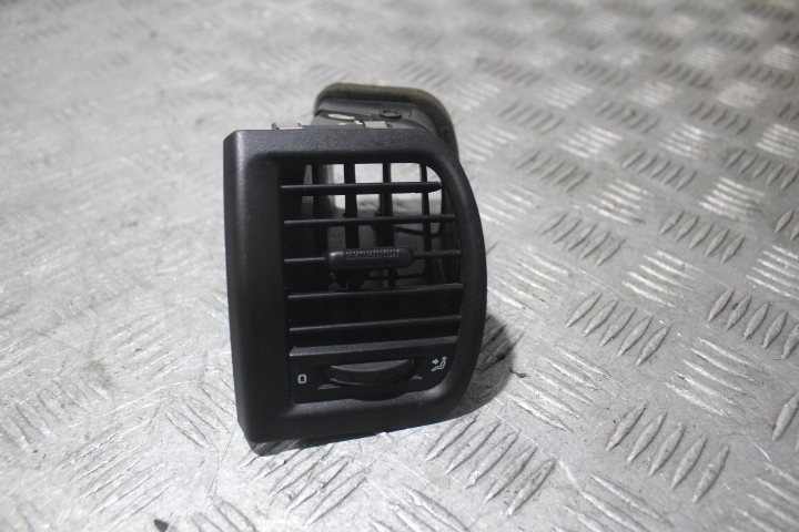 фото №1, Решётка обдув левая skoda fabia ii