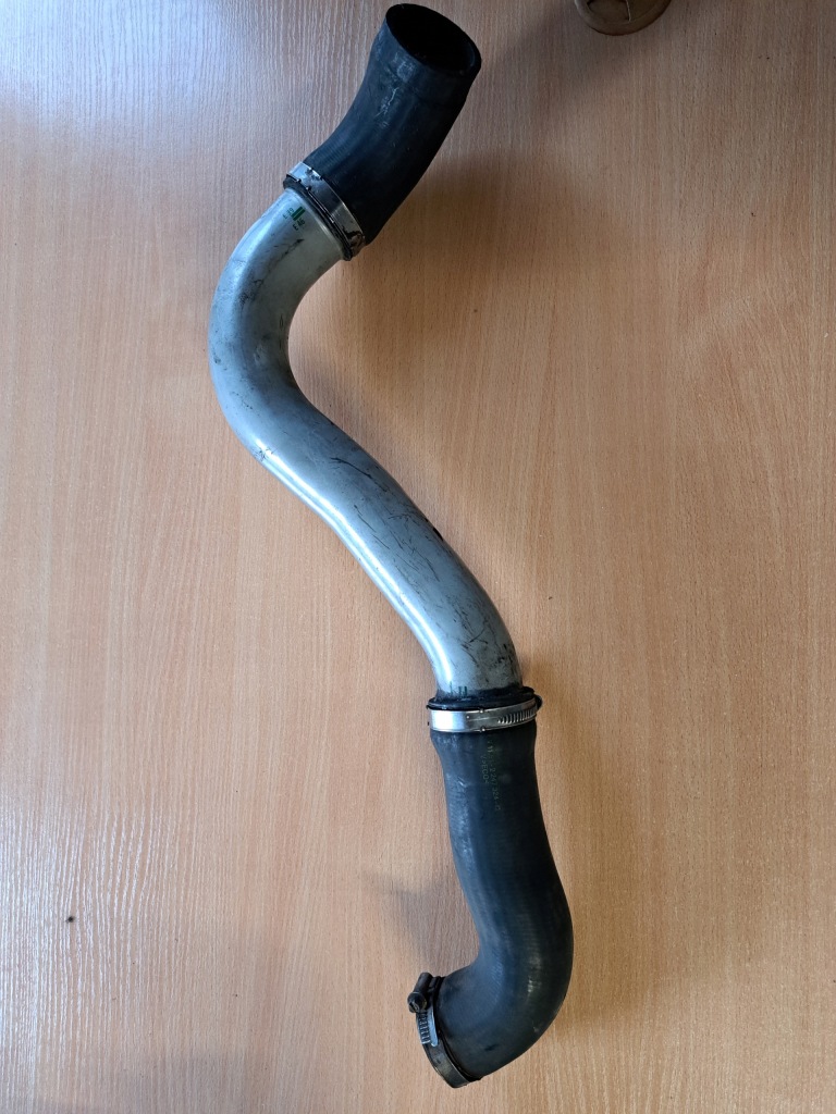 Купити Патрубок труба інтеркулер bmw e46 2.0d 136km m47 98-01