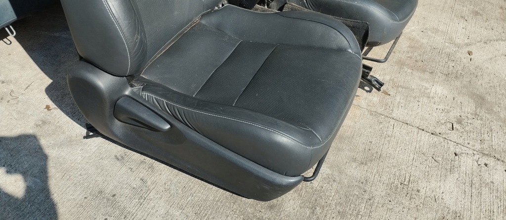 фото №7, Сиденья заднее сиденье обивка lexus ct200h ct 200h комплект 11r- europa