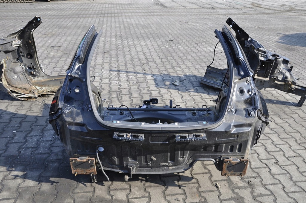 фото №1, Hyundai veloster i pas задняя задний поддон панель фары