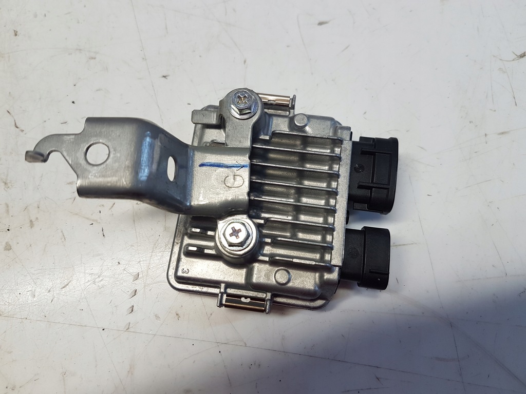 фото №1, Toyota yaris iv p21 модуль насоса топлива