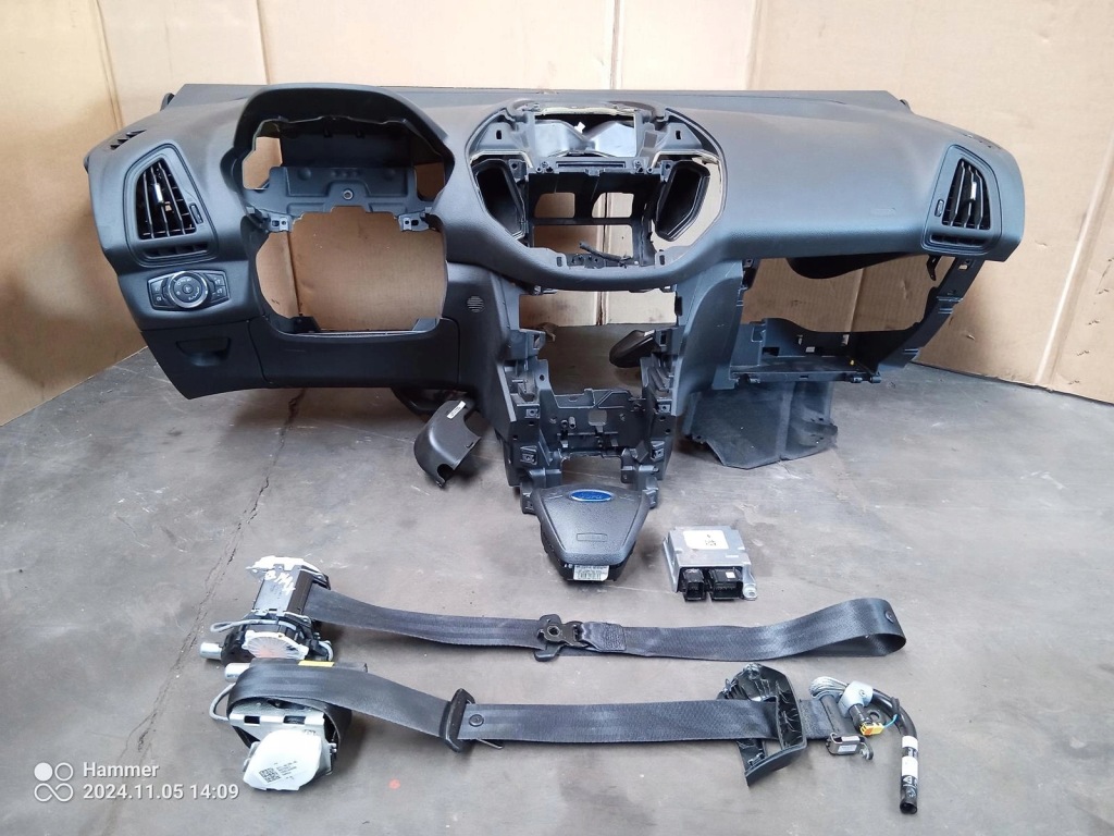 фото №2, Консоль приборная панель подушка безопасности ремни ford b max 12- оригинал