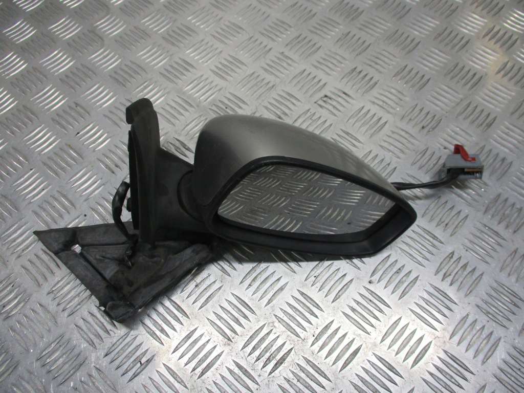 Купити Дзеркало праве fiat stilo 1.4 16v