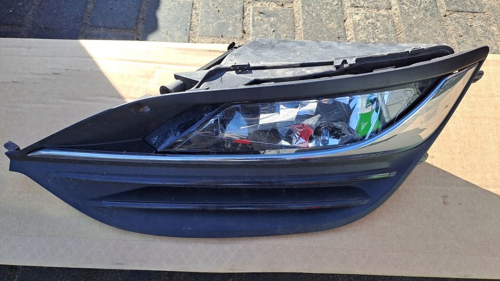 фото №1, Opel astra k lift противотуманная фара