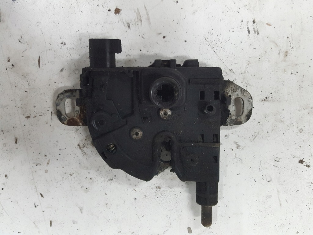 фото №1, Ford kuga mk1 08-12r замок капот