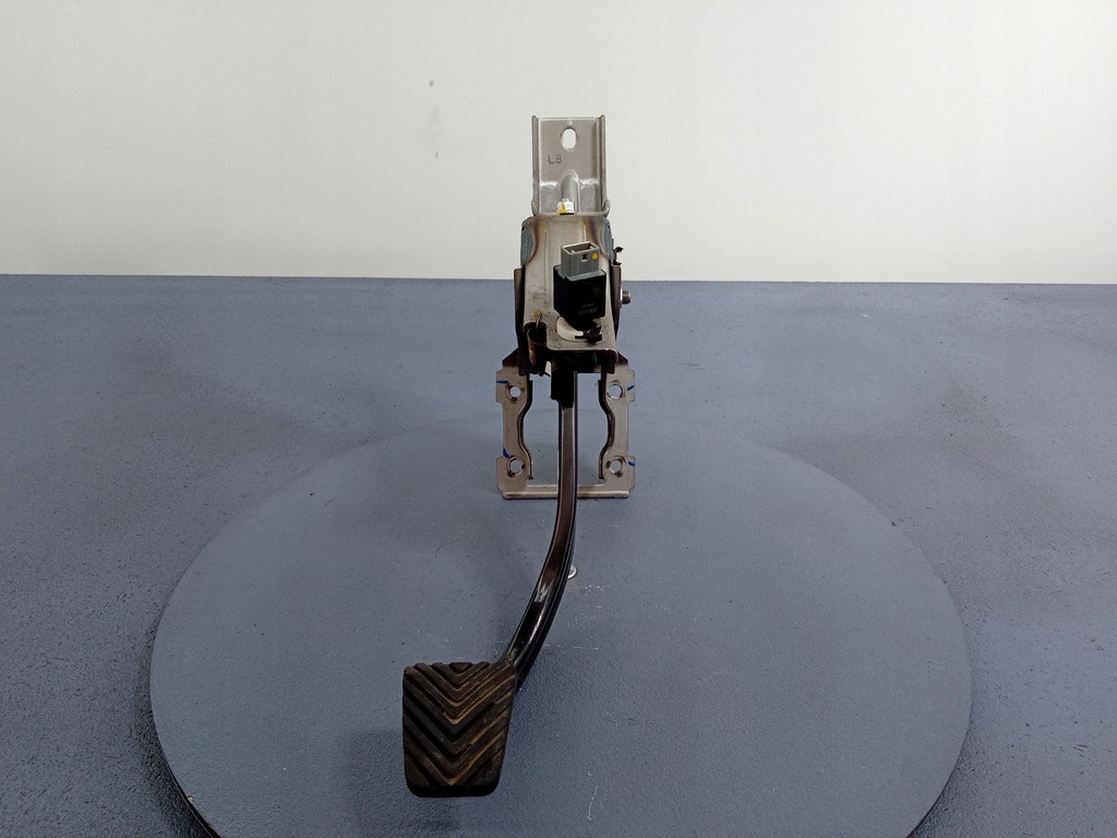 фото №1, Hyundai ix35 педаль тормоза механическая коробка передач 32800-2s005