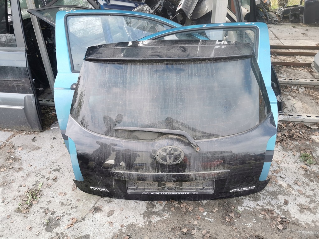 фото №1, Крышка багажника багажника toyota auris